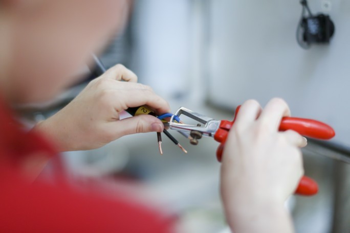 Ausbildung zum Elektroniker (m/w/d) für Betriebstechnik 2027, 1. Bild