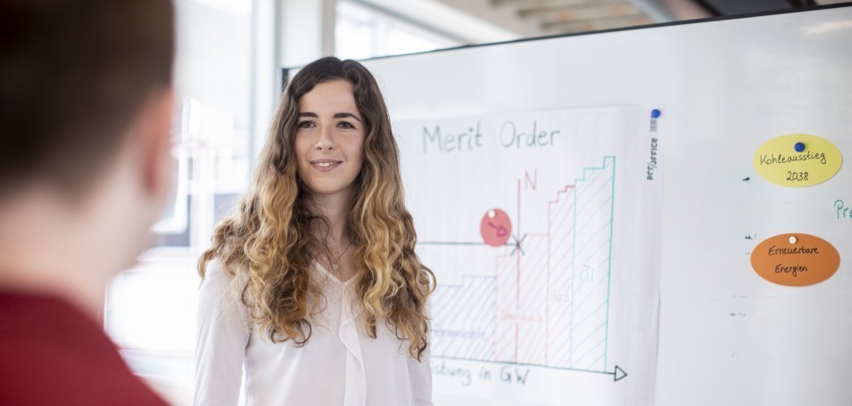 Bachelor of Arts (m/w/d) - Versorgungswirtschaft (Duales Studium) 2027, 1. Bild